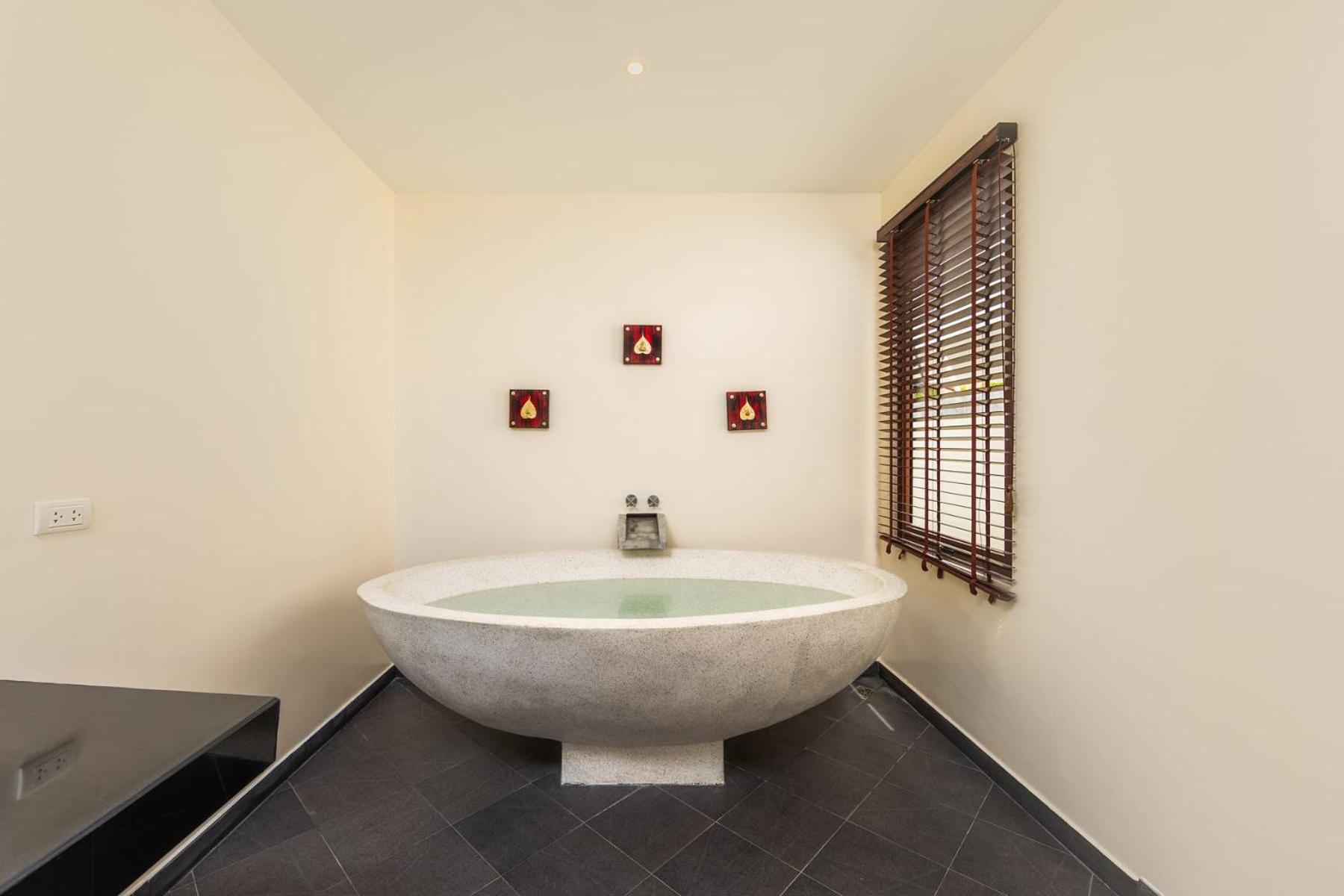 Villa Iorangi| 3 Bedroom Private Pool Residence In Rawai Beach Extérieur photo